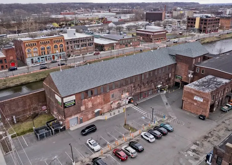 Holyoke Cannabis Building
